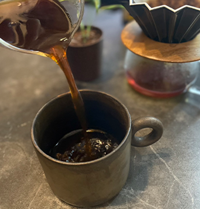 コーヒーを淹れる