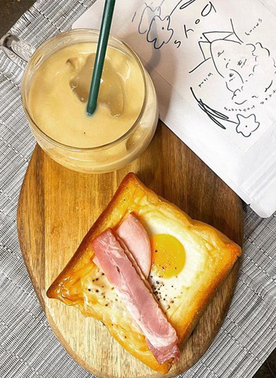 トーストとコーヒー